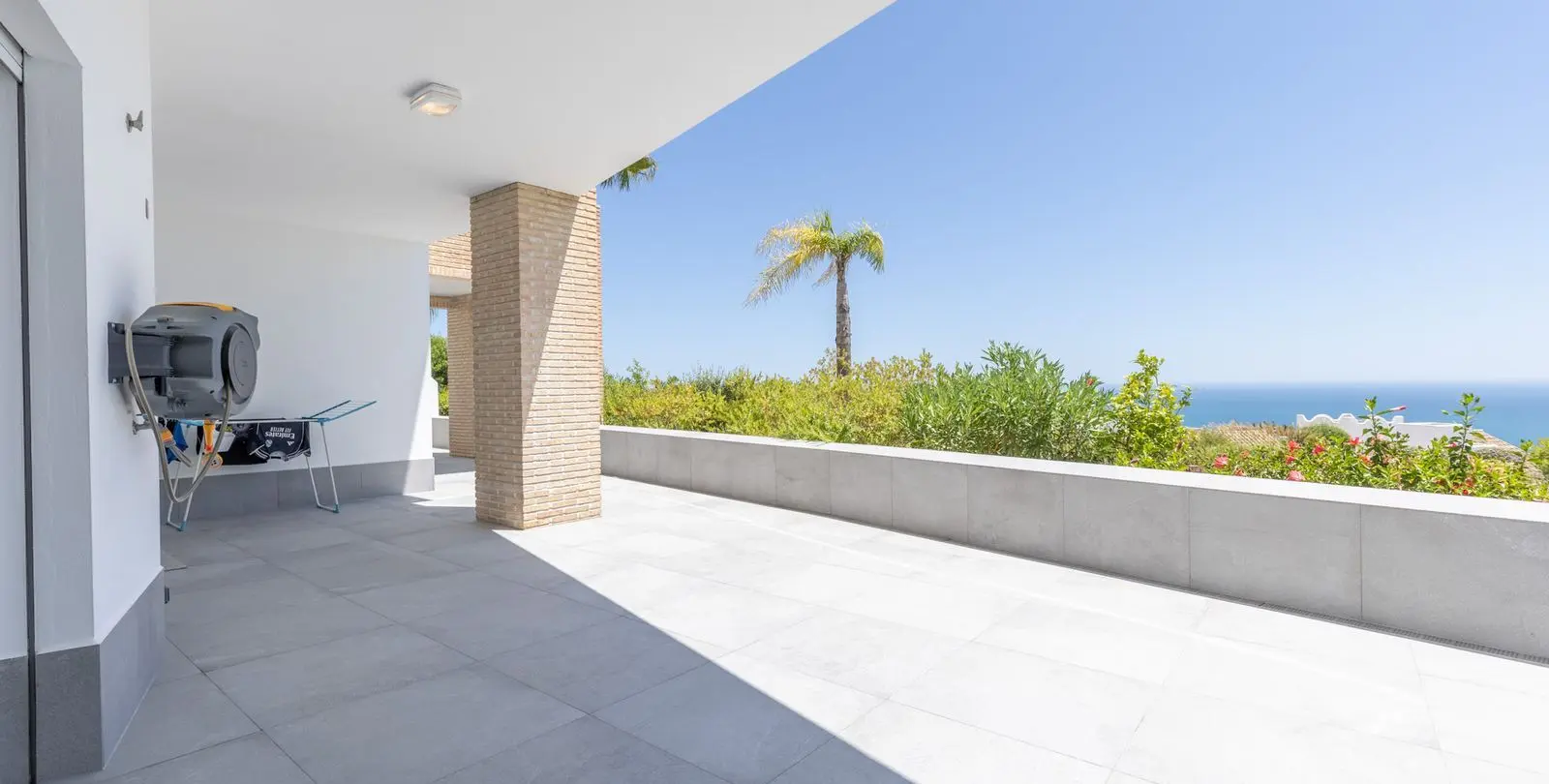 Sale of detached villa in Torremuelle 59
