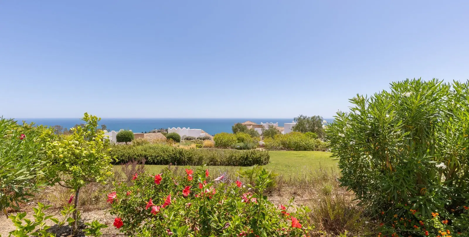 Sale of detached villa in Torremuelle 61
