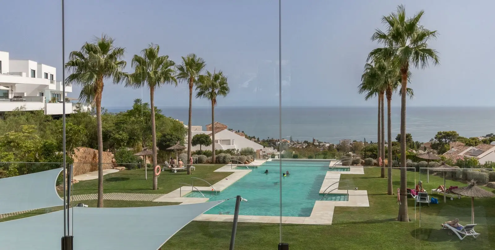 Sale of detached villa in Torremuelle 69