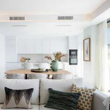 Sale of penthouse duplex in Marbella