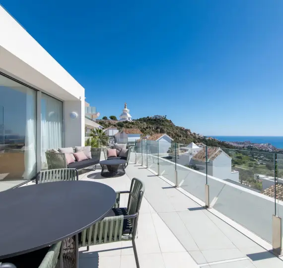 Sale of penthouse duplex in Benalmadena