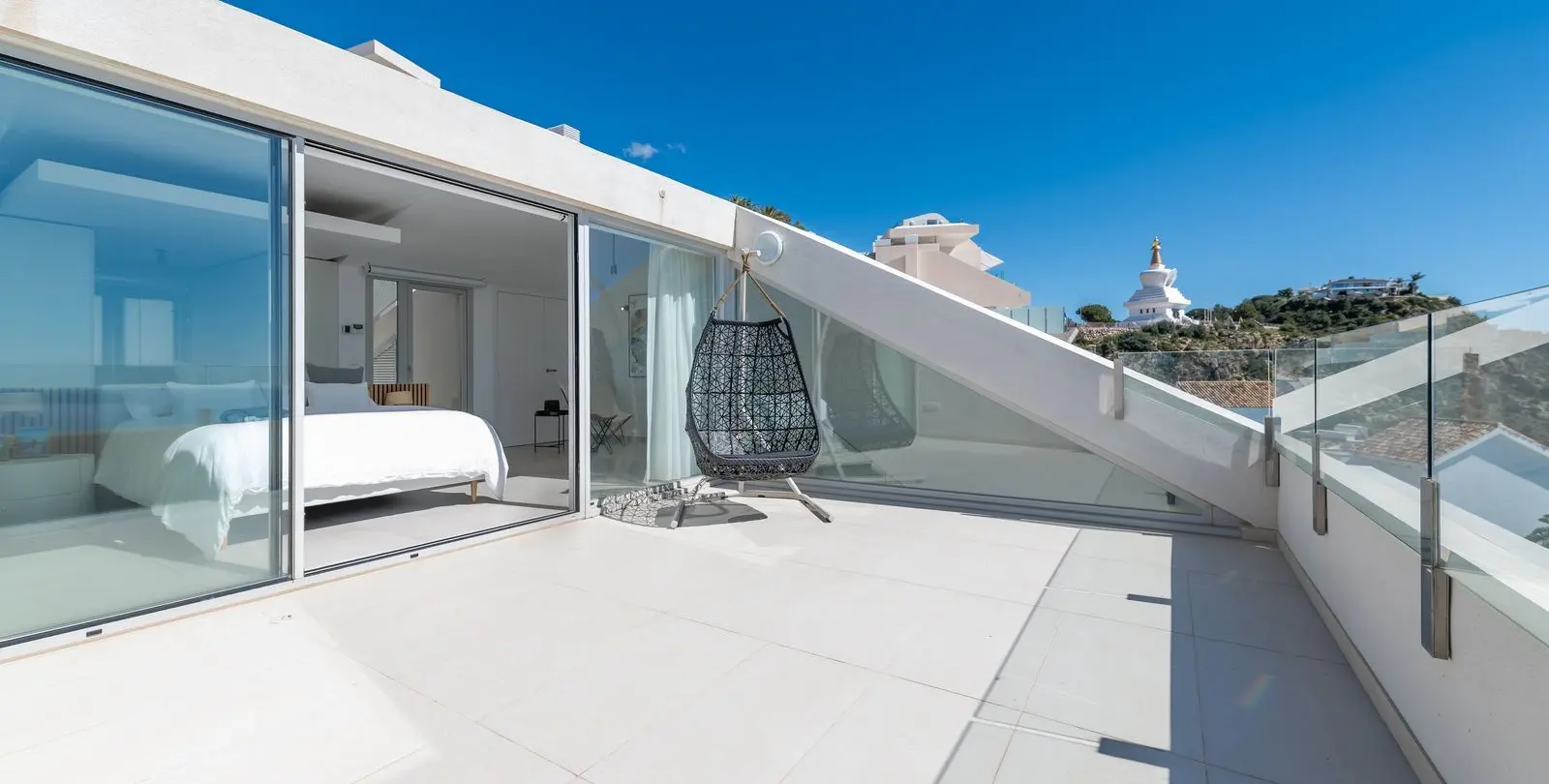 Sale of penthouse duplex in Benalmadena 13
