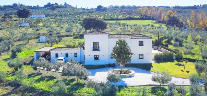 Продажа финки в Ronda 4