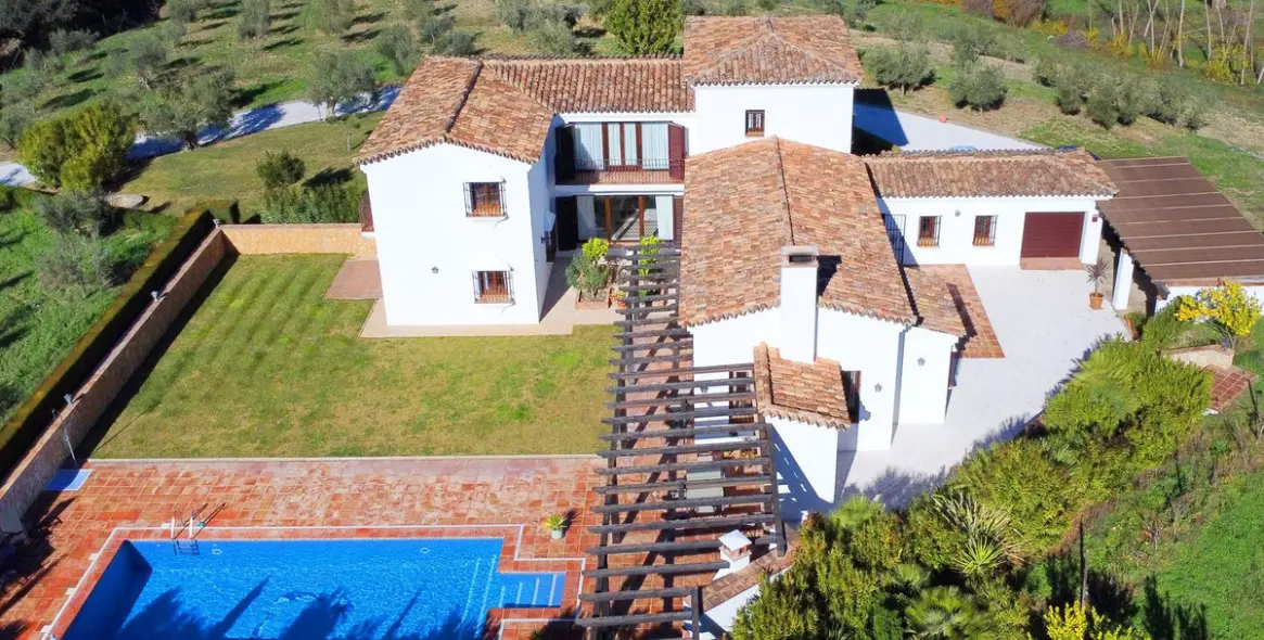 Продажа финки в Ronda 7