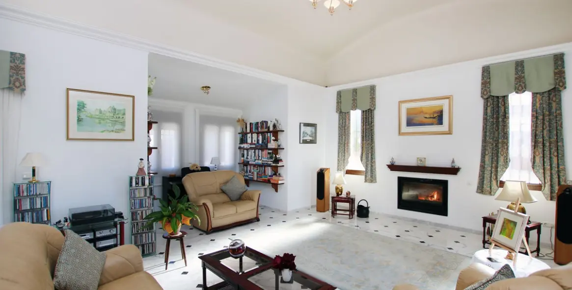 Sale of finca - cortijo in Ronda 22