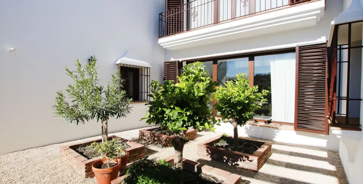 Sale of finca - cortijo in Ronda 24
