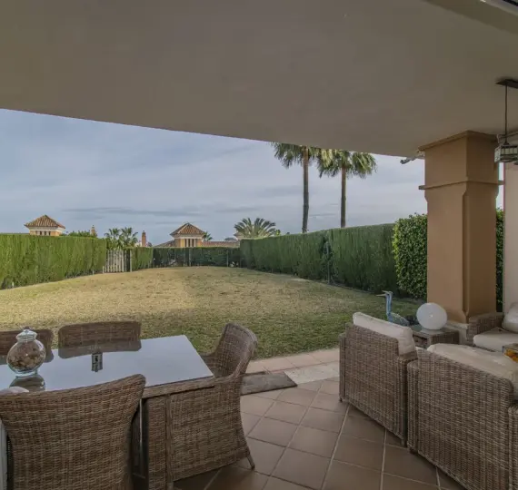 Продажа дома на две семьи в Santa Clara