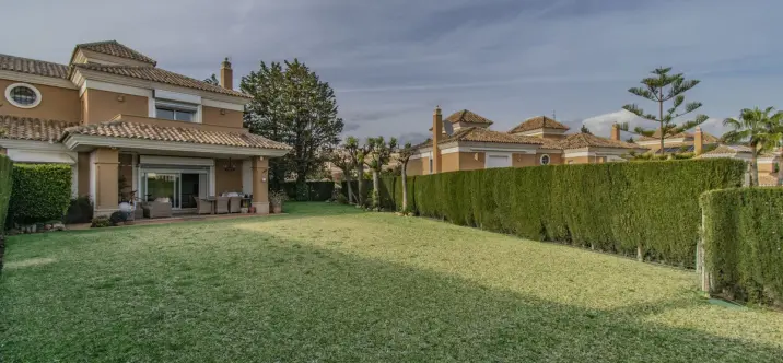 Sale of semi-detached house in Santa Clara 0