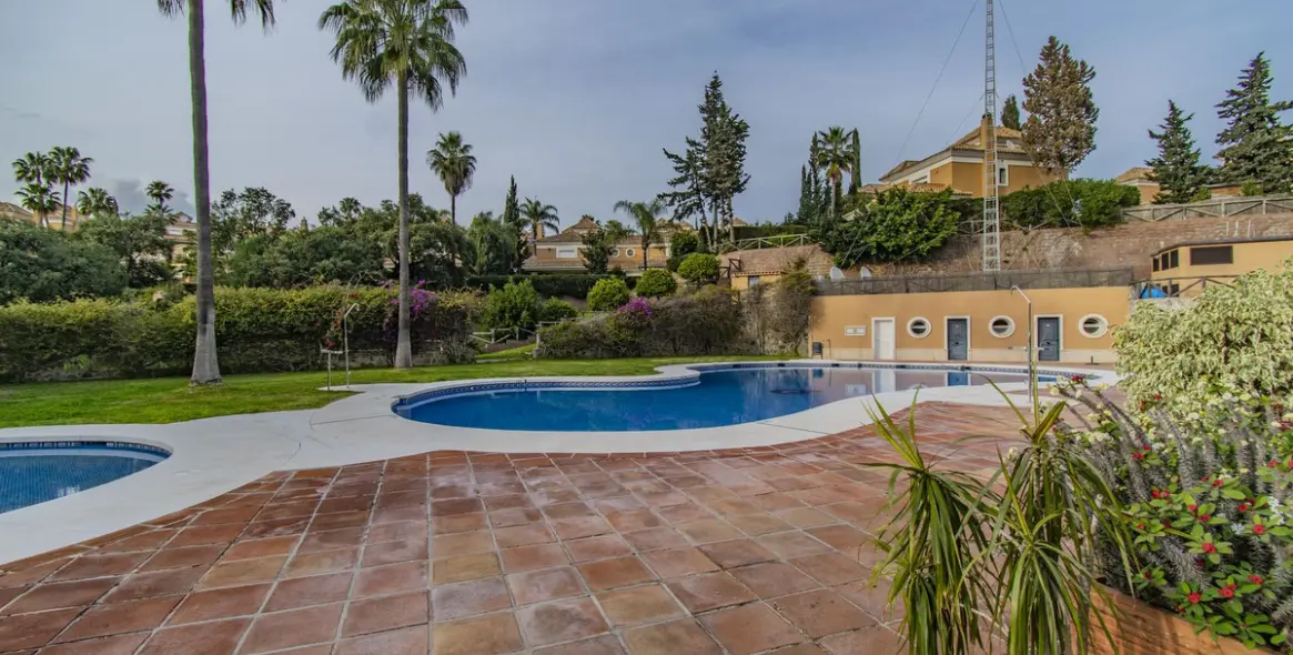 Sale of semi-detached house in Santa Clara 6