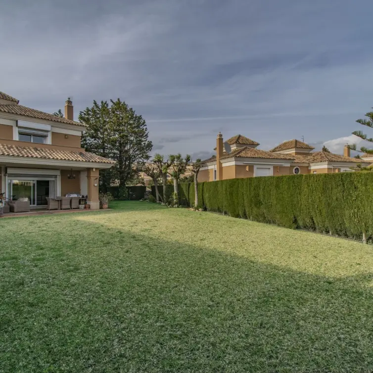 Sale of semi-detached house in Santa Clara