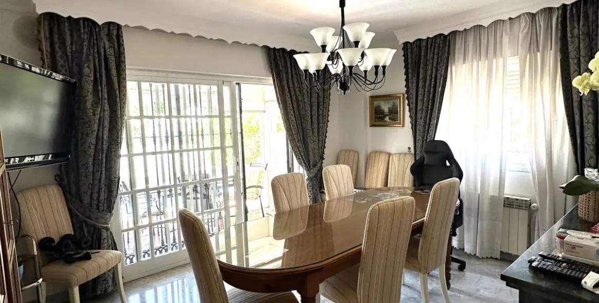 Продажа  отдельно стоящей виллы в San Pedro de Alcántara (район San Pedro de Alcántara) 5