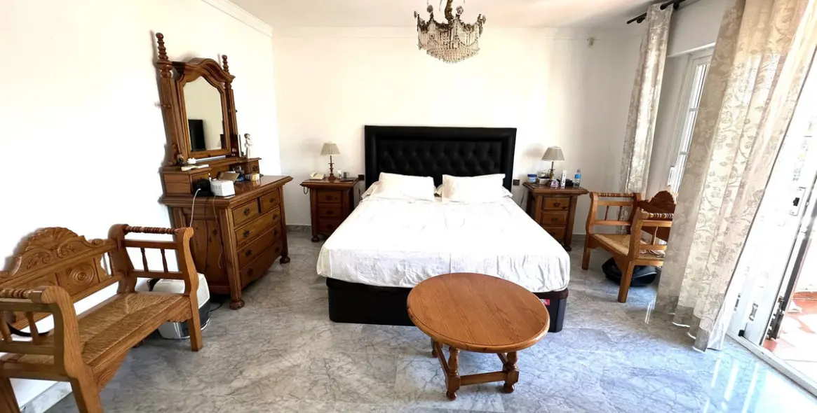 Продажа  отдельно стоящей виллы в San Pedro de Alcántara (район San Pedro de Alcántara) 10