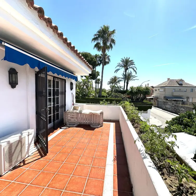 Venta de villa independiente en San Pedro de Alcántara