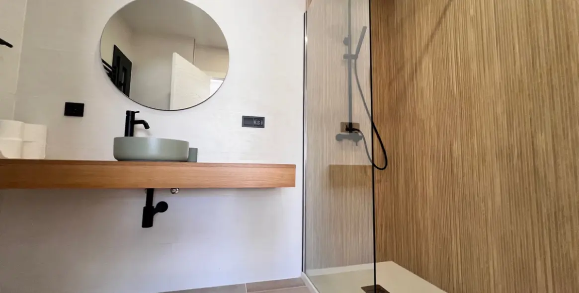 Продажа  отдельно стоящей виллы в Estepona 22