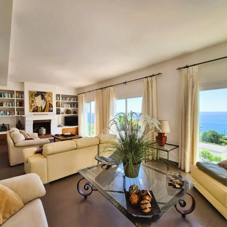 Venta de villa independiente en Manilva