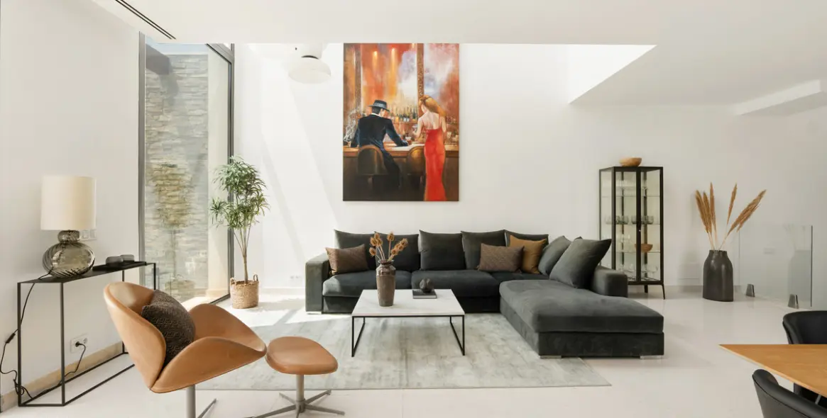 Продажа дома на две семьи в Cabopino 5