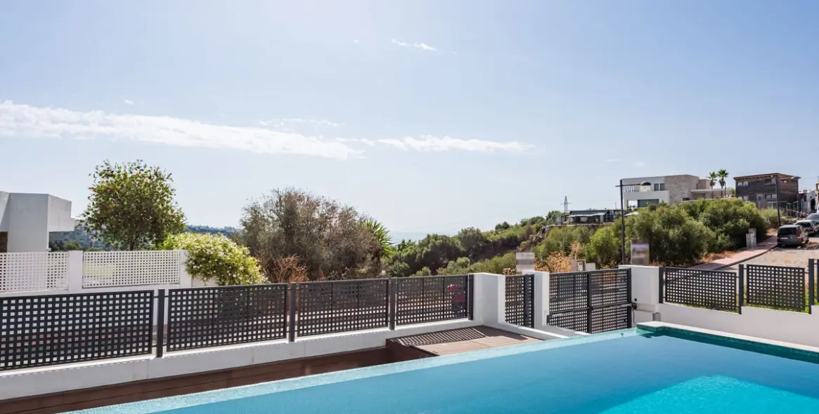 Venta de villa independiente en Estepona 31