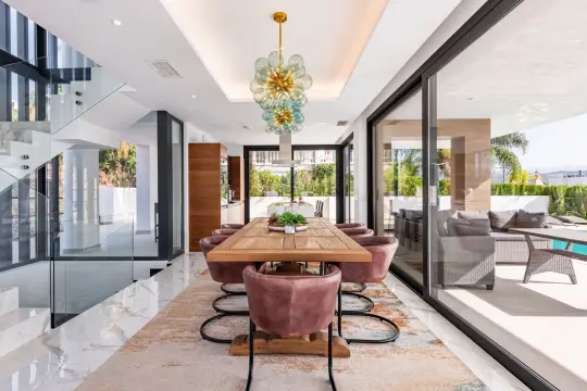 Image 8 thumb