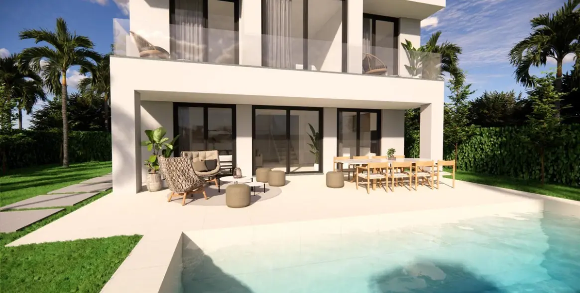 Продажа  отдельно стоящей виллы в Manilva 2