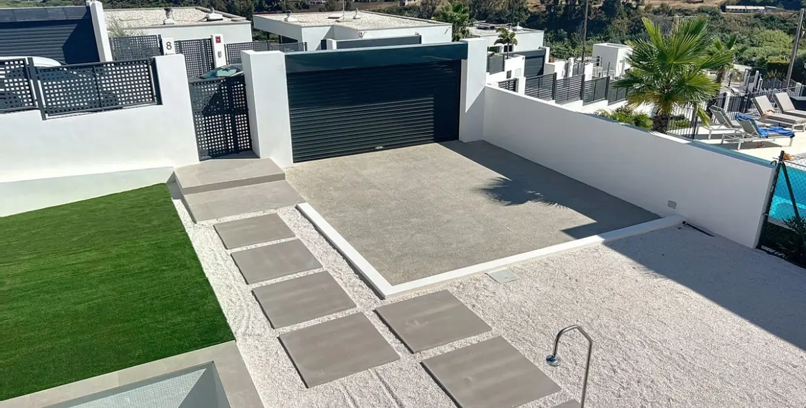 Sale of detached villa in Manilva 21