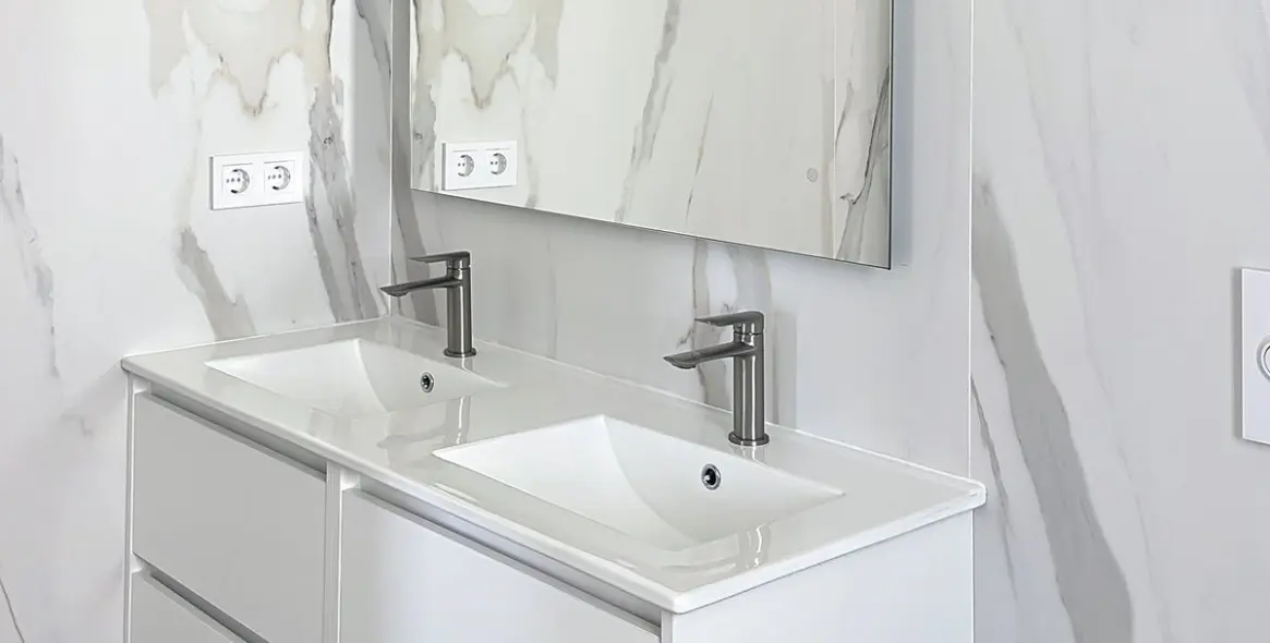 Sale of detached villa in Manilva 26