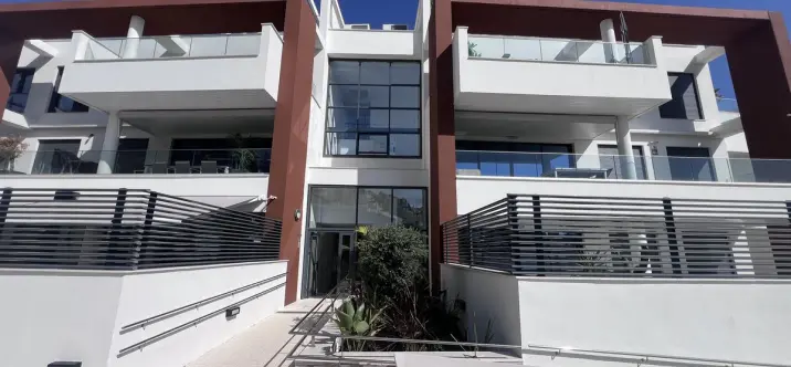 Venta de ático dúplex en La Quinta 3