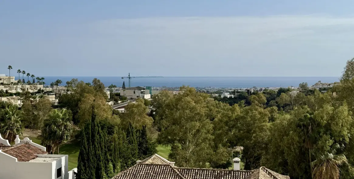 Продажа двухуровневого пентхауса в La Quinta 28