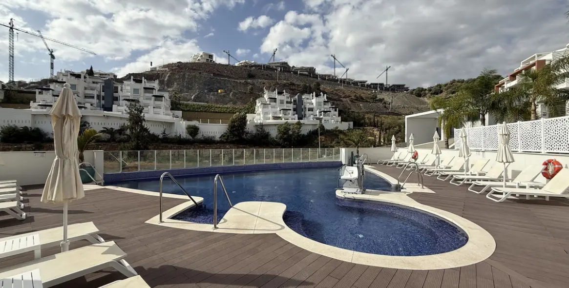 Продажа двухуровневого пентхауса в La Quinta 29