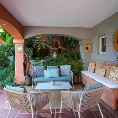 Sale of detached villa in Nueva Andalucía