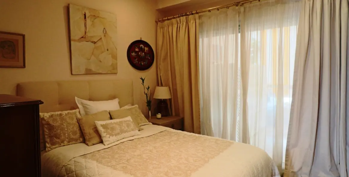 Sale of middle floor apartment in Marbella 16