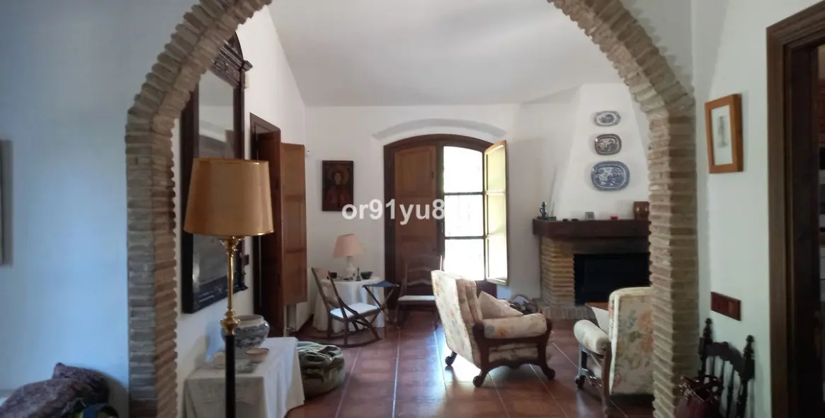 Venta de finca - cortijo en Casares 5