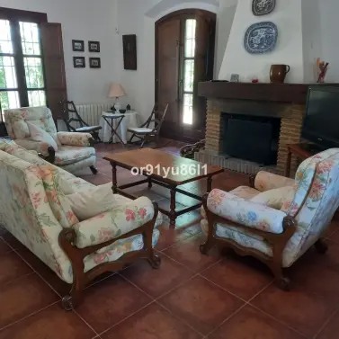 Venta de finca - cortijo en Casares