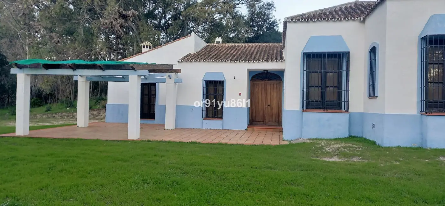 Sale of finca - cortijo in Casares 0