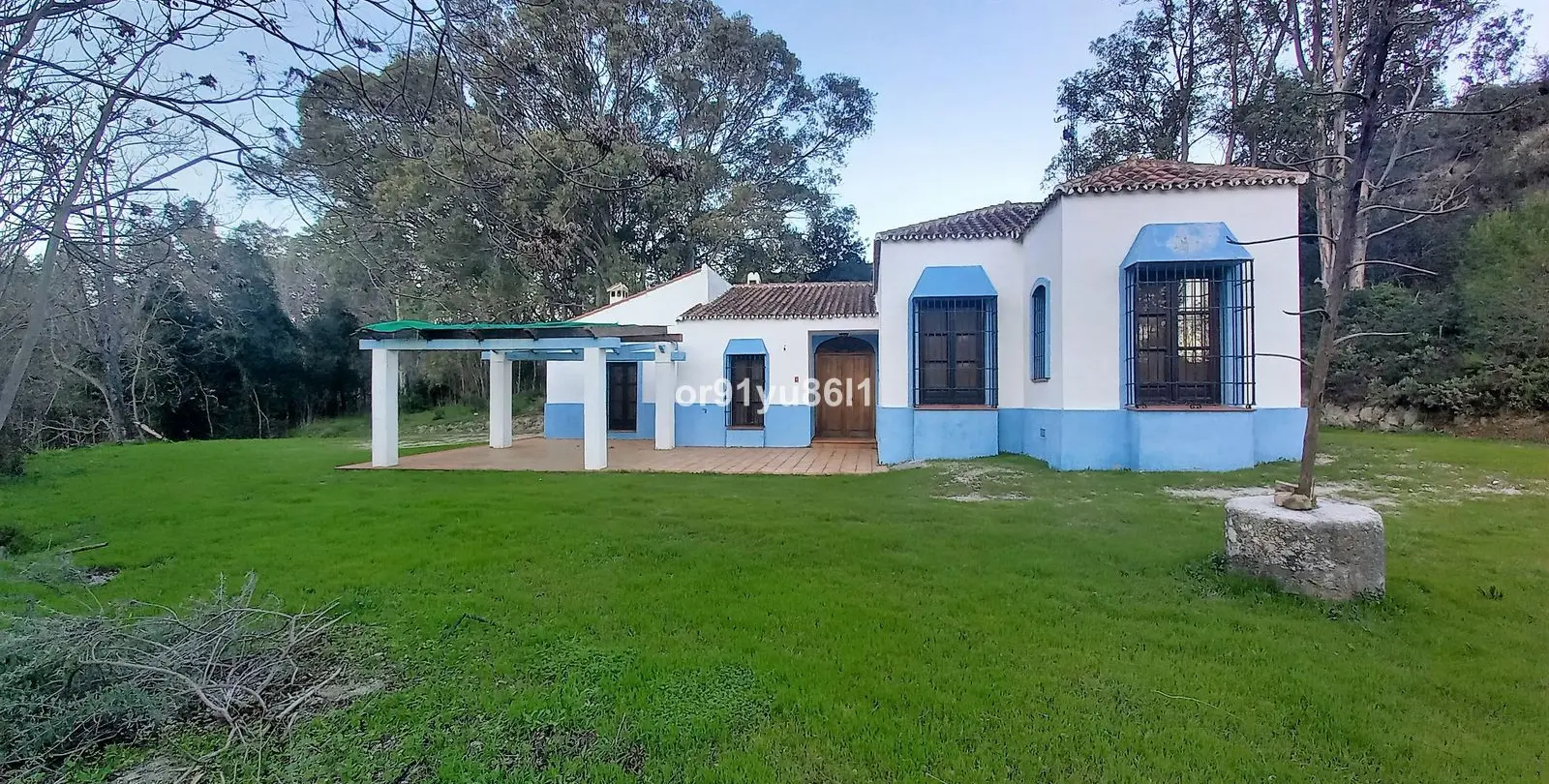 Sale of finca - cortijo in Casares 10