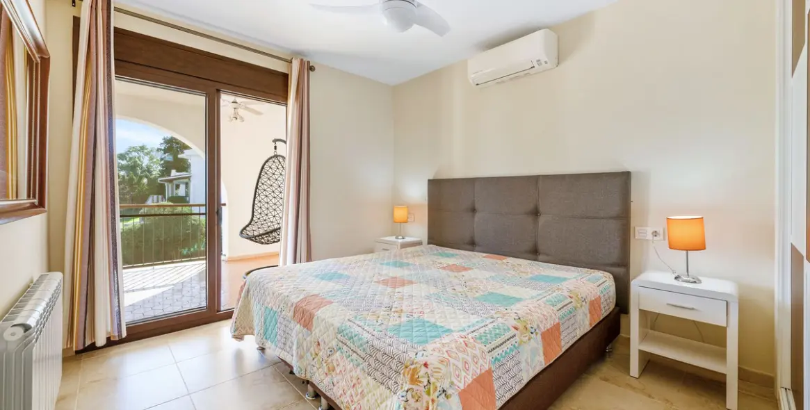 Venta de villa independiente en Atalaya 19