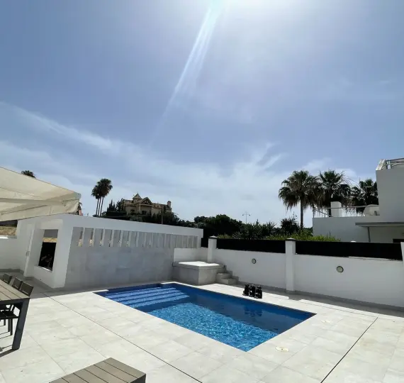 Oтдельно стоящая вилла R5143783