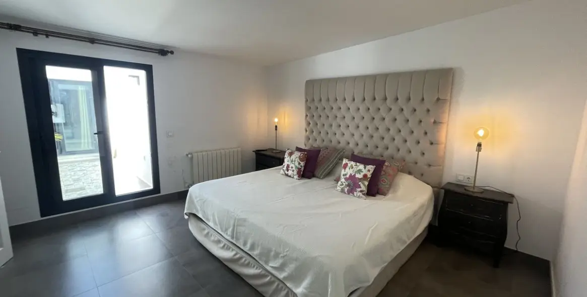 Продажа  отдельно стоящей виллы в San Pedro de Alcántara (район San Pedro de Alcántara) 20