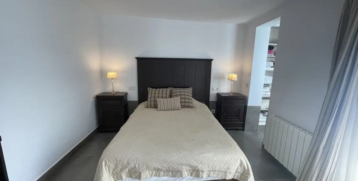 Продажа  отдельно стоящей виллы в San Pedro de Alcántara 39