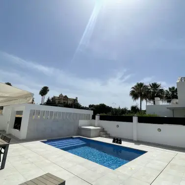 Venta de villa independiente en San Pedro de Alcántara