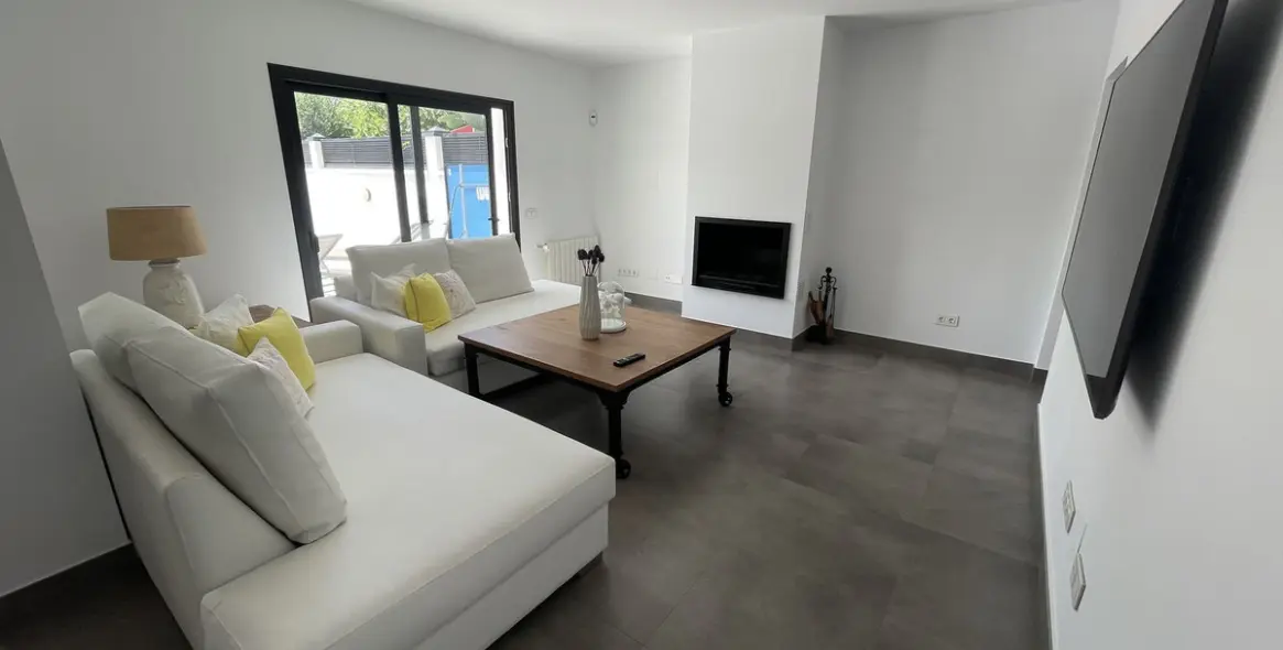 Venta de villa independiente en San Pedro de Alcántara 9