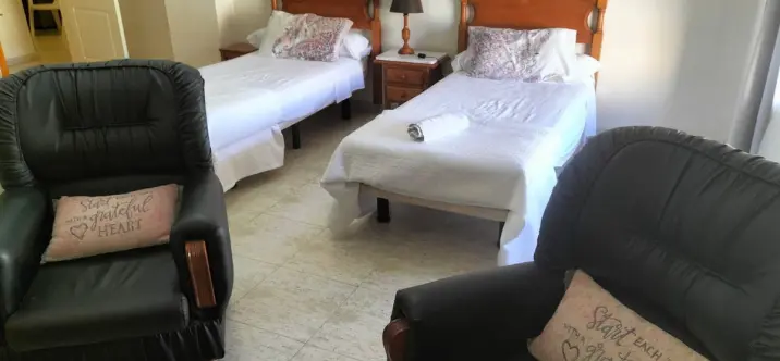 Sale of hostel in San Pedro de Alcántara 2