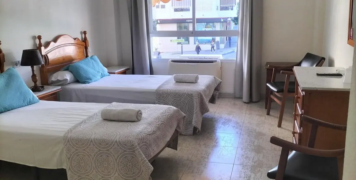 Sale of hostel in San Pedro de Alcántara 23