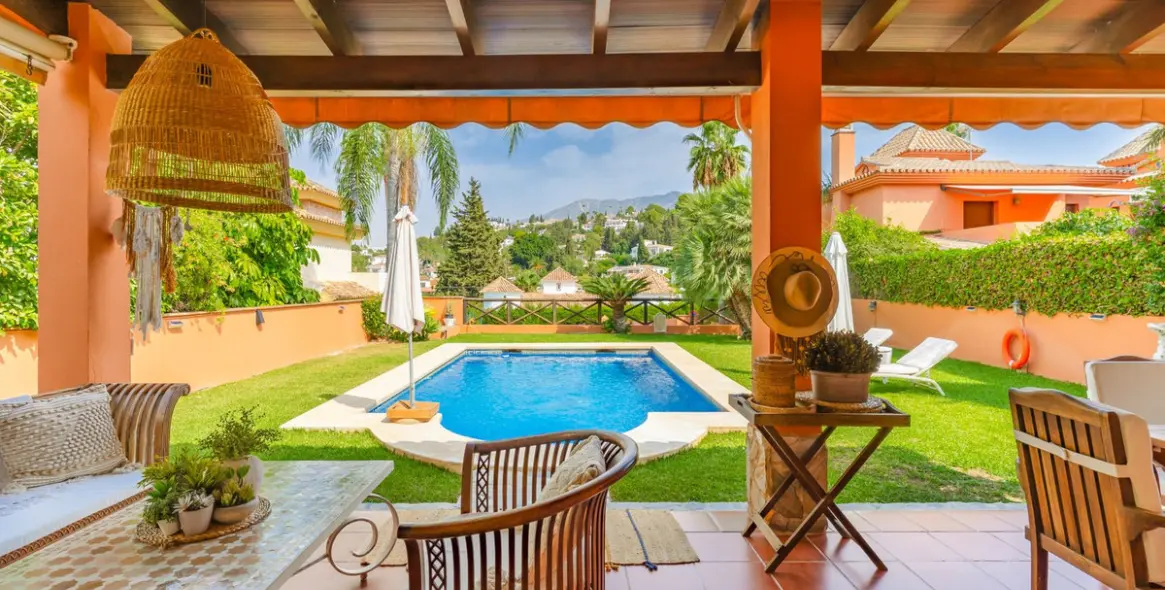 Sale of detached villa in Sierrezuela 5