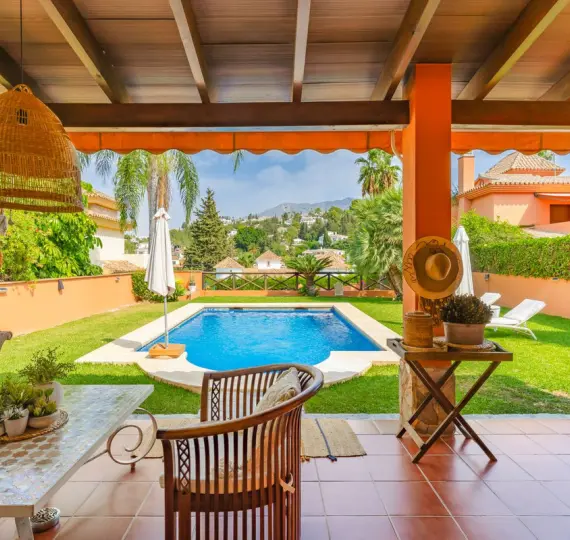 Venta de villa independiente en Sierrezuela