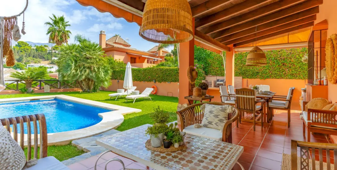 Sale of detached villa in Sierrezuela 6