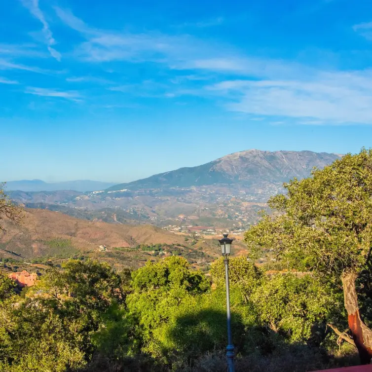 Sale of detached villa in La Mairena