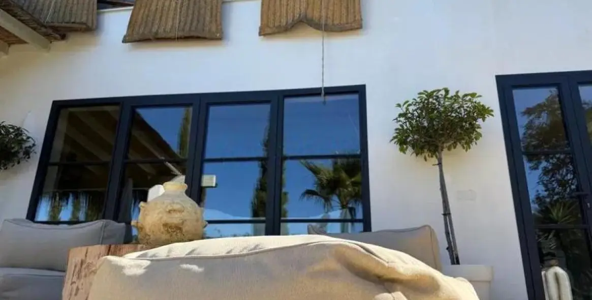 Sale of finca - cortijo in Monda 2