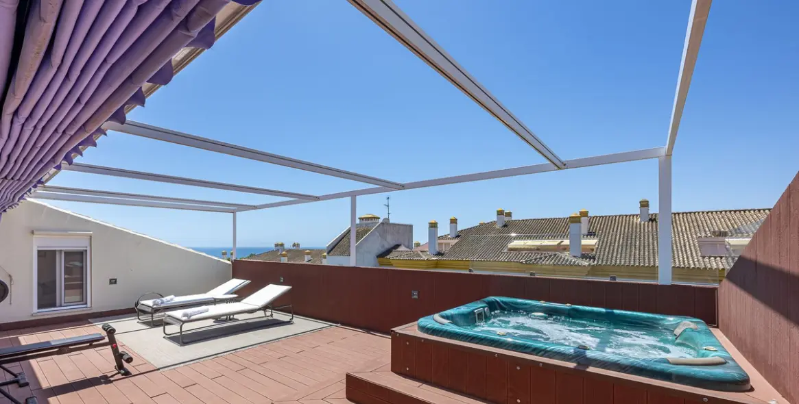 Venta de ático dúplex en The Golden Mile 4