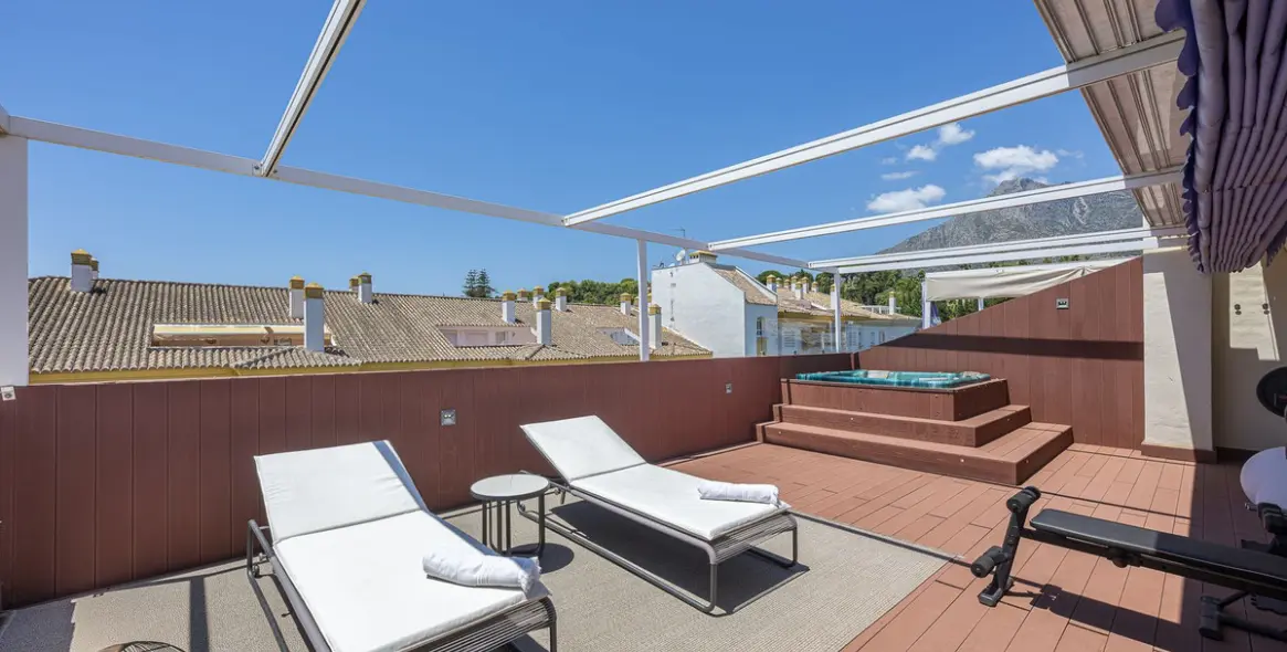 Venta de ático dúplex en The Golden Mile 7