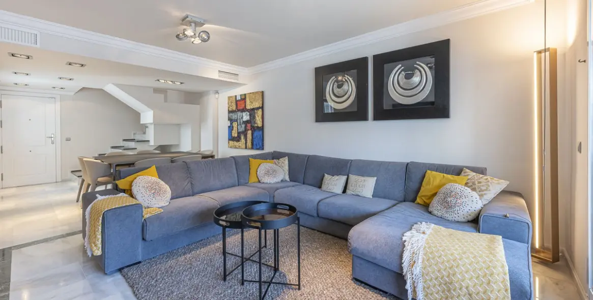 Venta de ático dúplex en The Golden Mile 27